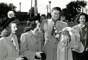 Image description is not available for 1947.031